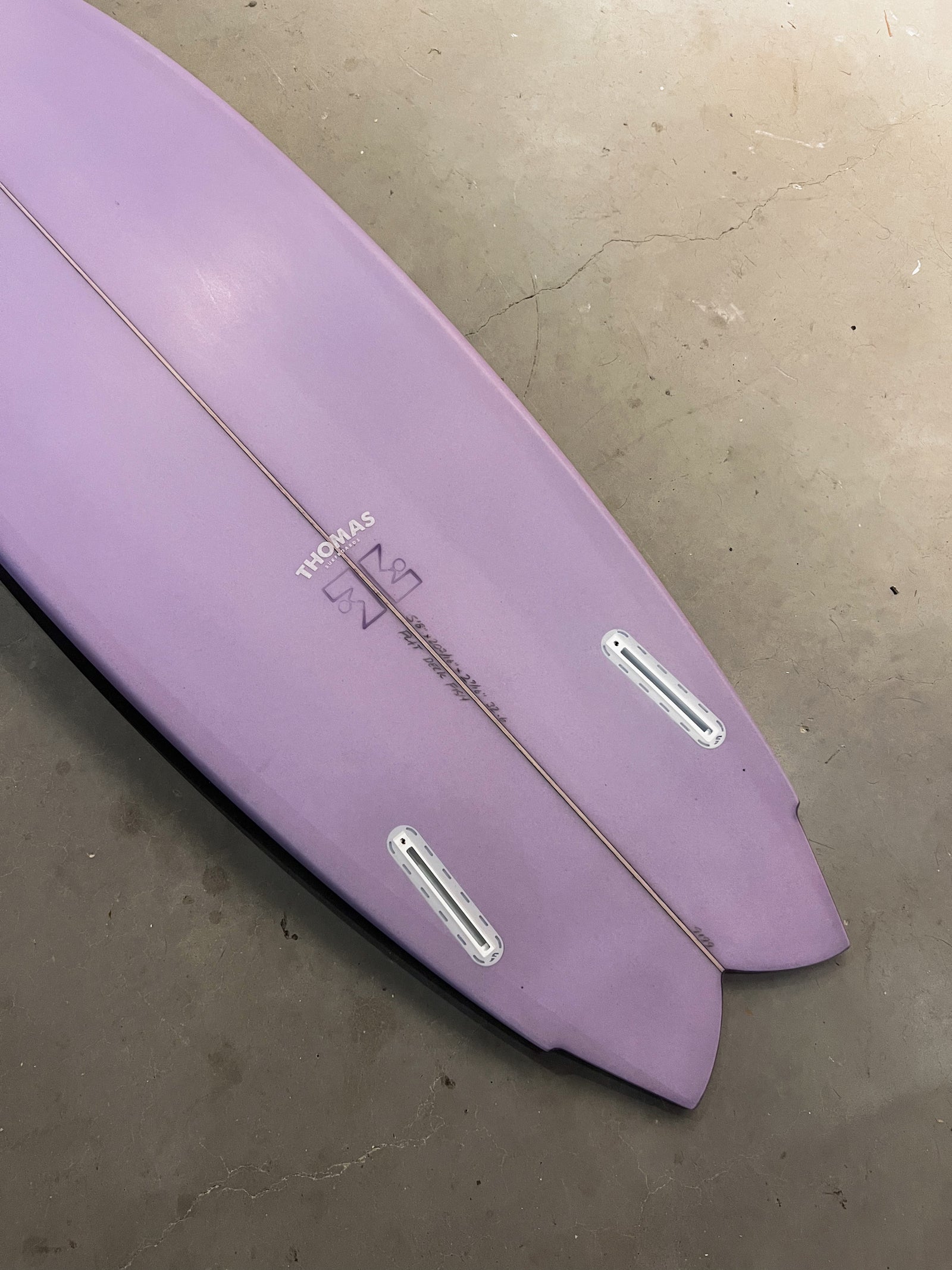 5'8" Flat Deck Fish #9199