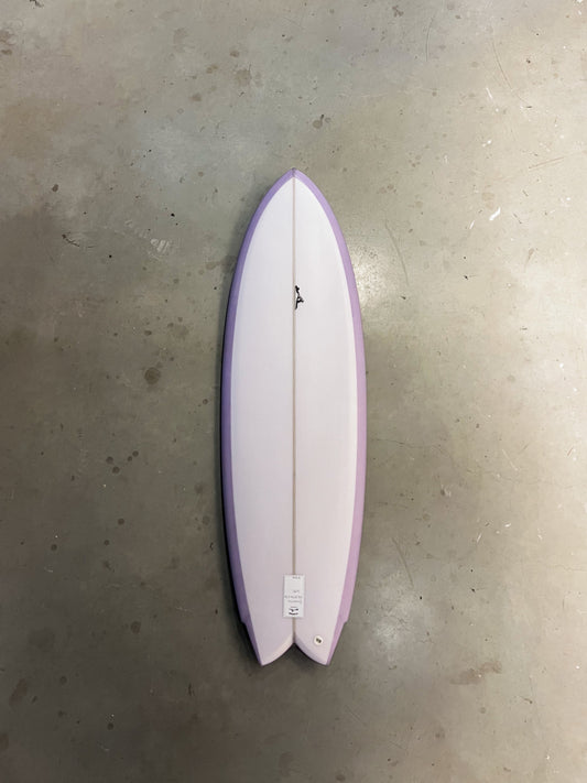 5'8" Flat Deck Fish #9199