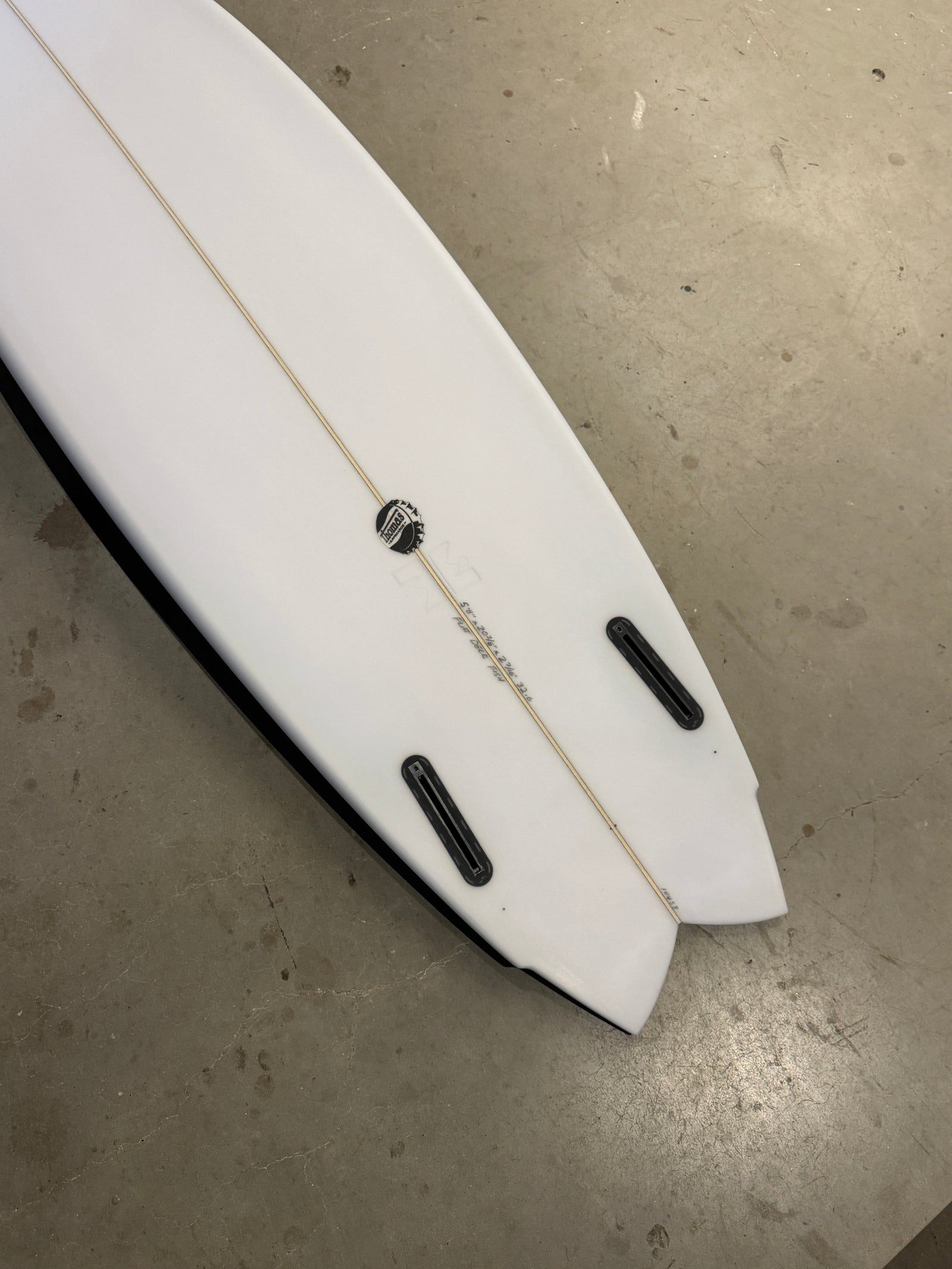 5'8" Flat Deck Fish #10459